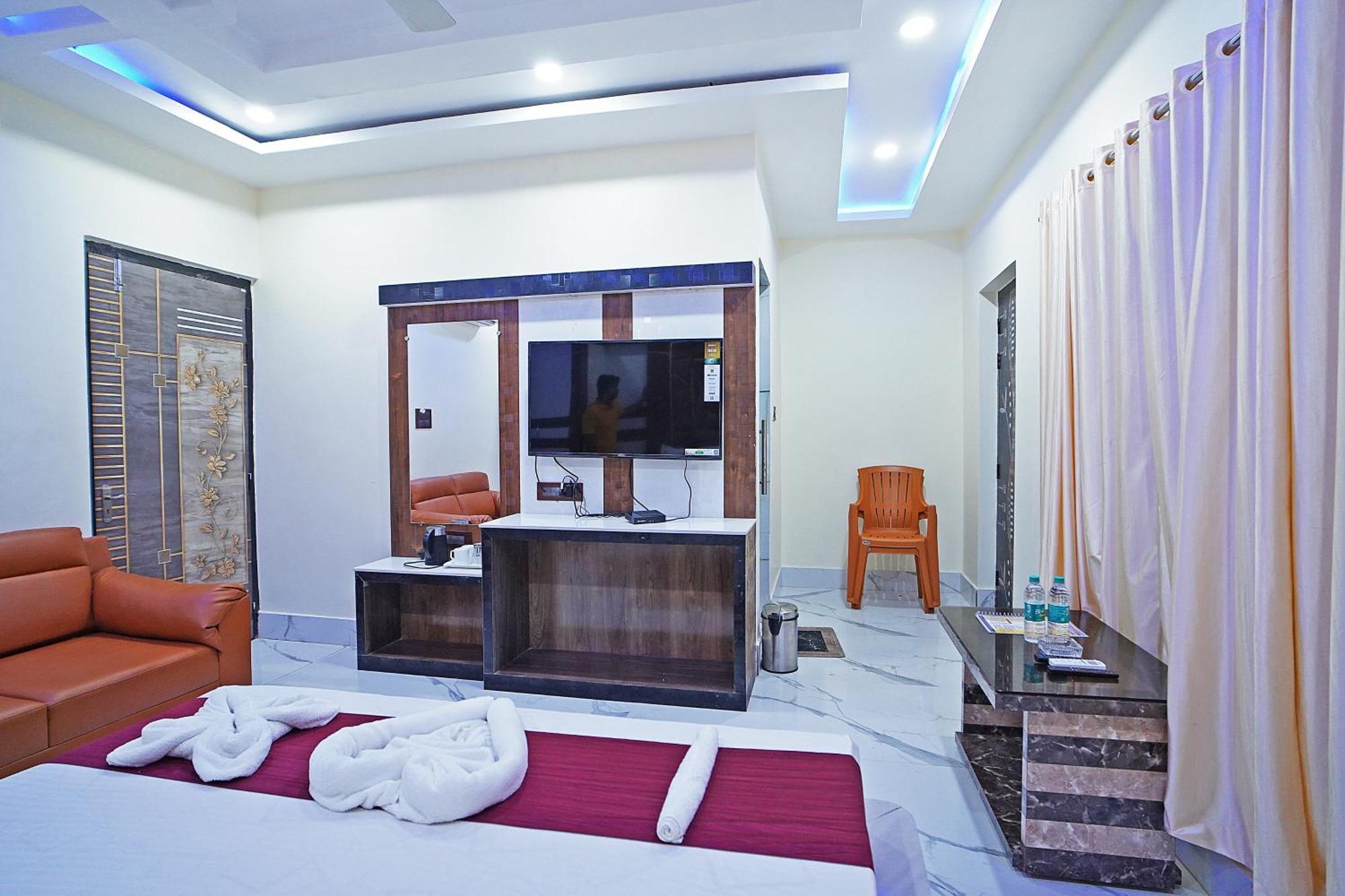 India Beach Resort !! Front Sea View !! Мандармони Екстериор снимка