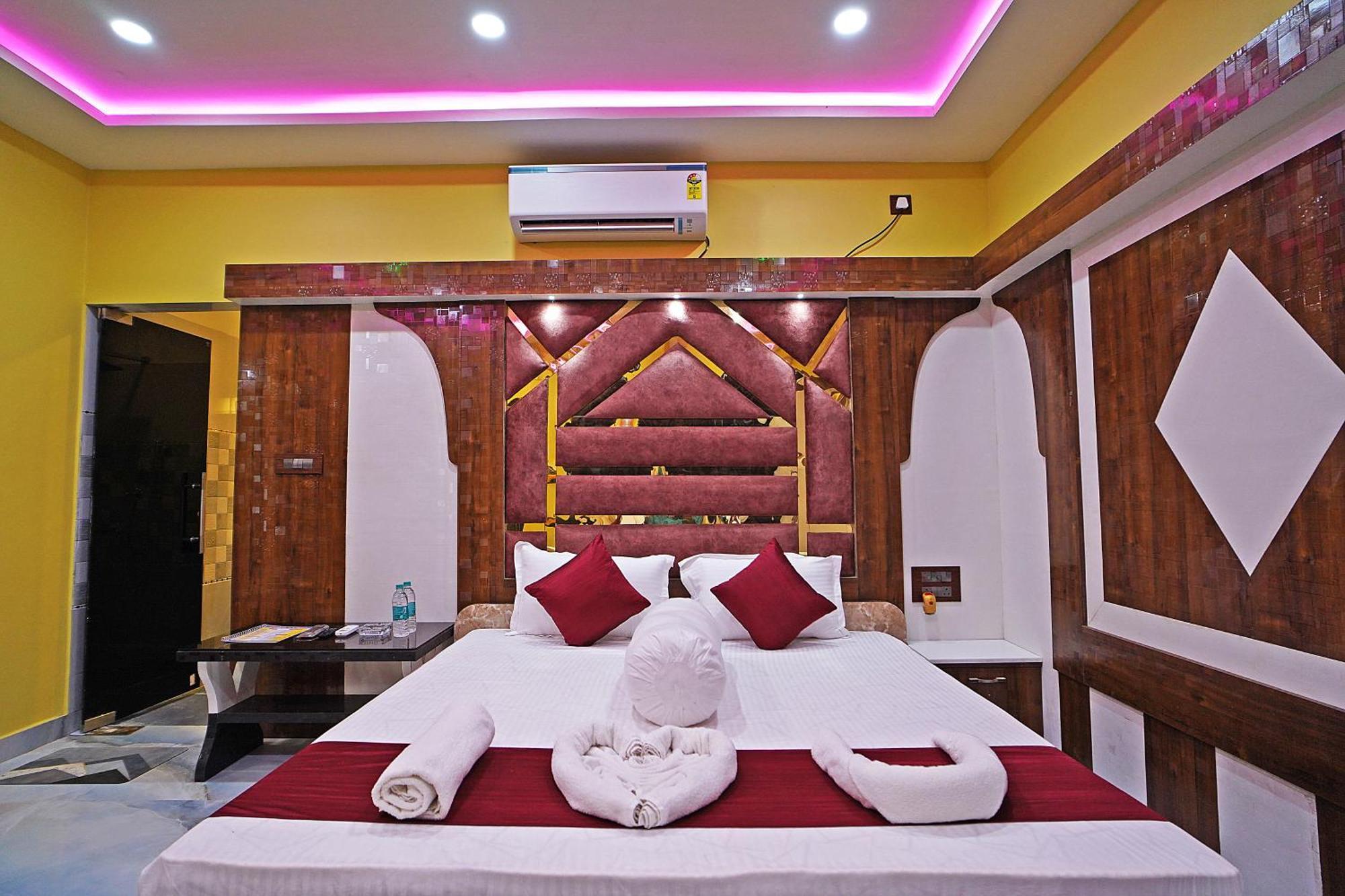 India Beach Resort !! Front Sea View !! Мандармони Екстериор снимка
