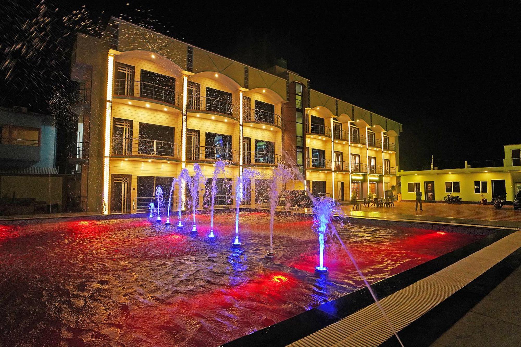 India Beach Resort !! Front Sea View !! Мандармони Екстериор снимка